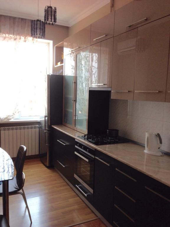 Rustaveli Apartment City Centre Tbilisi Eksteriør billede