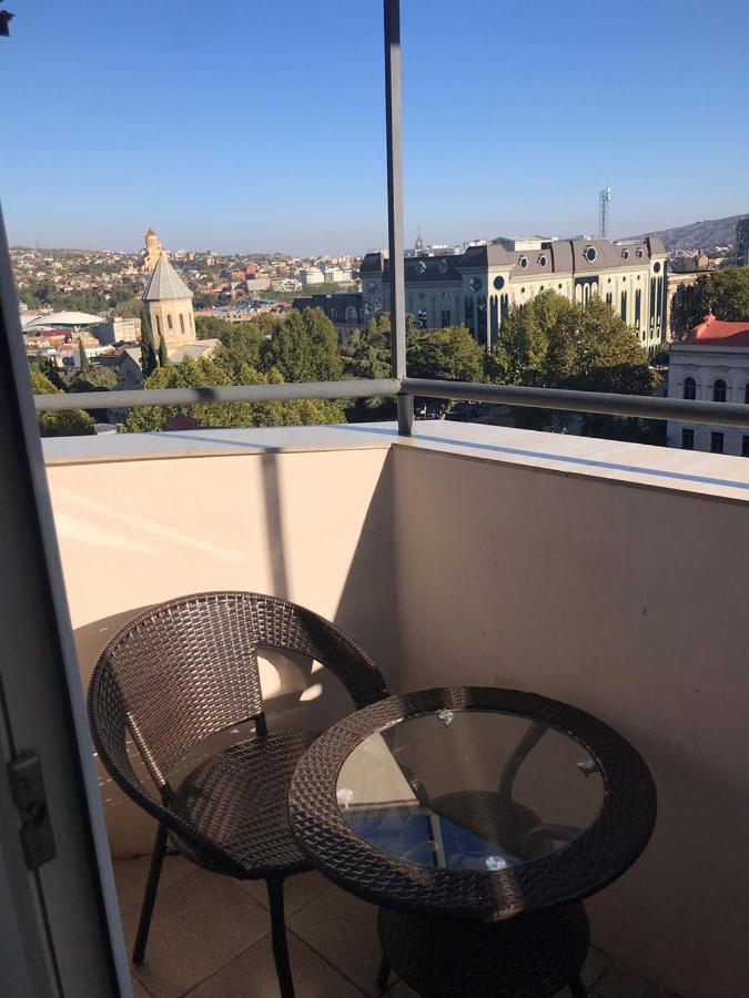 Rustaveli Apartment City Centre Tbilisi Eksteriør billede
